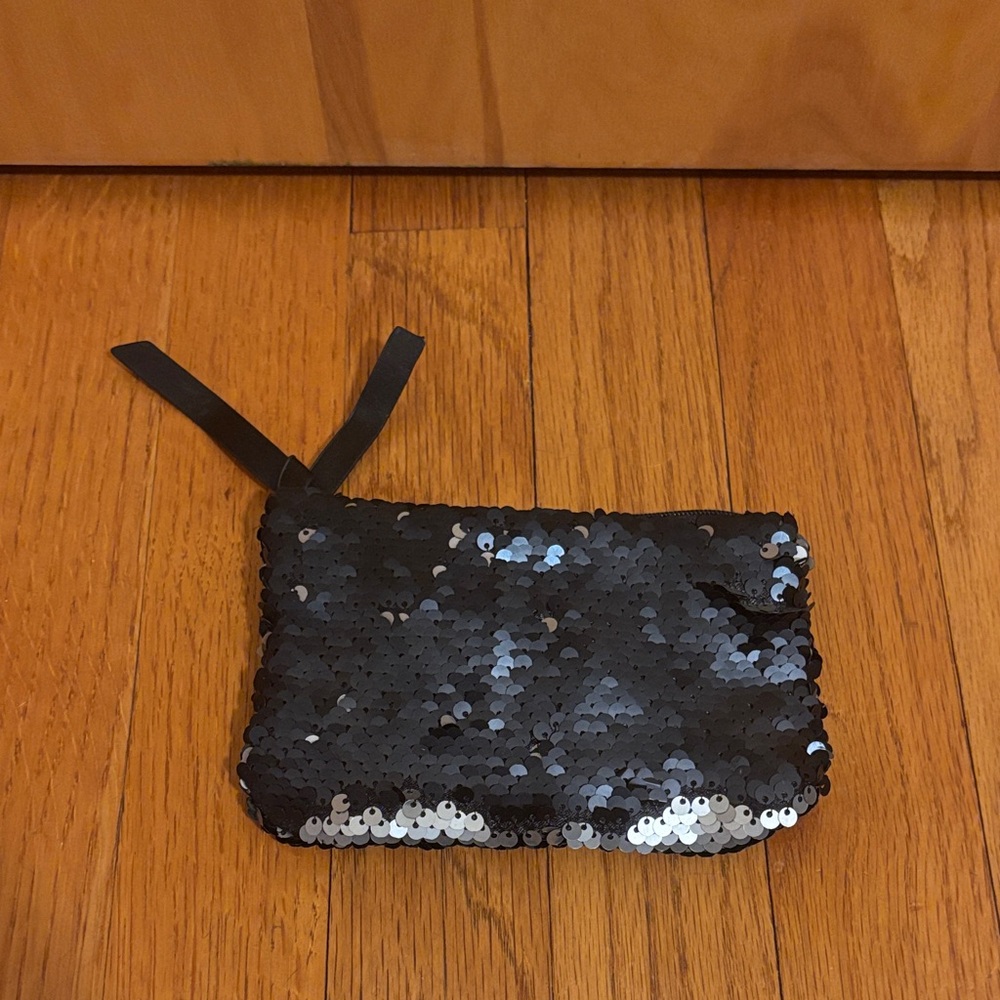 Reversible Sequin Coin Pouch Black and Silver
